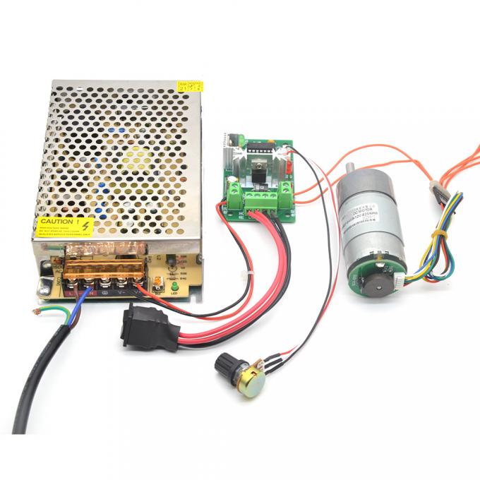 2000 RPM Metal Speed Reduction Gear Motor High Torque 24V DC With Encoder 15